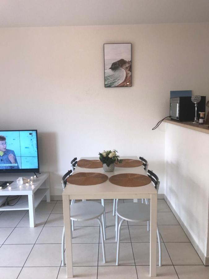 Appartement Entier T2 Avec Piscine Paradis Entierement Meuble Proche Metro Toulouse Exteriér fotografie